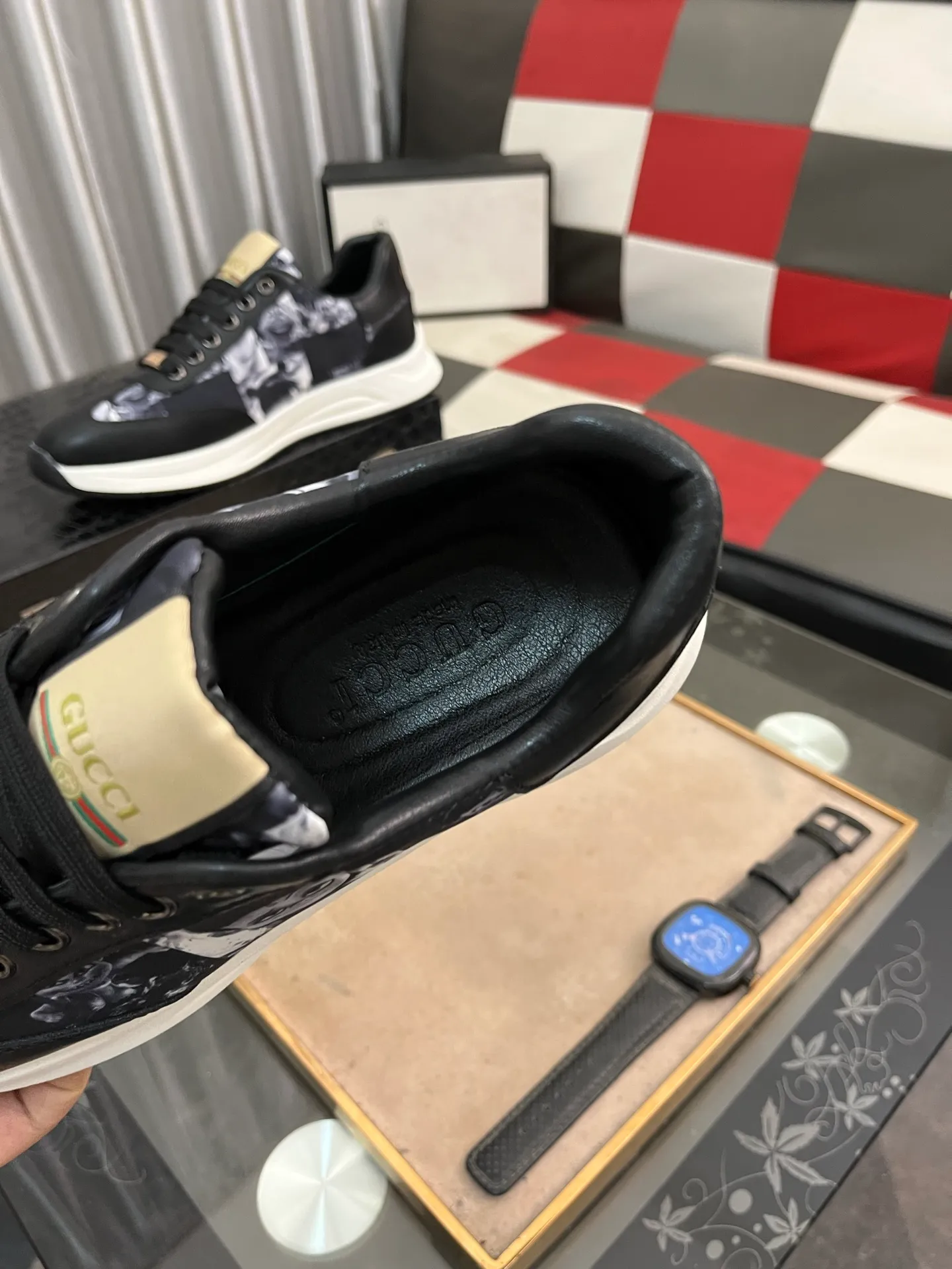 Men's shoes 💰420⌚️⌚️[GUCCI] The latest trendy men's casual shoes, the fabric is made of embossed cowhide imported from Italy, comfortable sheepskin lining + feet, the original outsole is wear-resistant and non-slip, high-level version, exquisite workmanship. Code number: 38-442️⃣Colors available